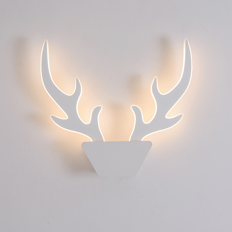 Lámpara de pared LED Zhongshan Art Deer Design con control inteligente para dormitorio